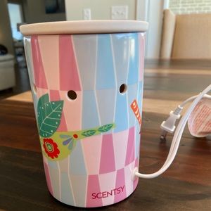 Scentsy Pretty Bird Wax Warmer